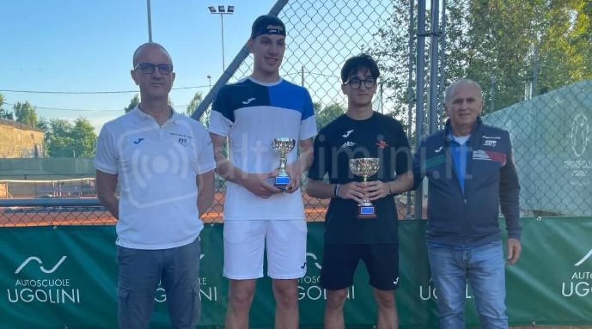 Tennis, Memorial Sandrino Boschetti: Savini in finale batte Muratori -