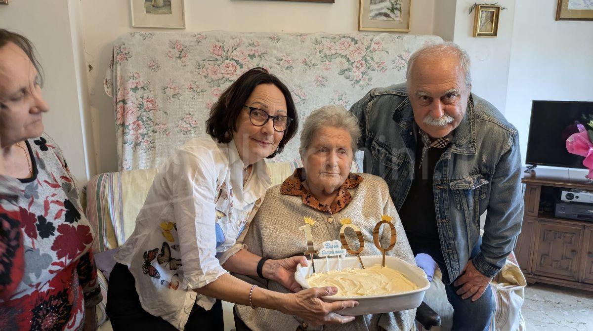 Un secolo di vita: Maria Benini festeggia i 100 anni a Rimini - 