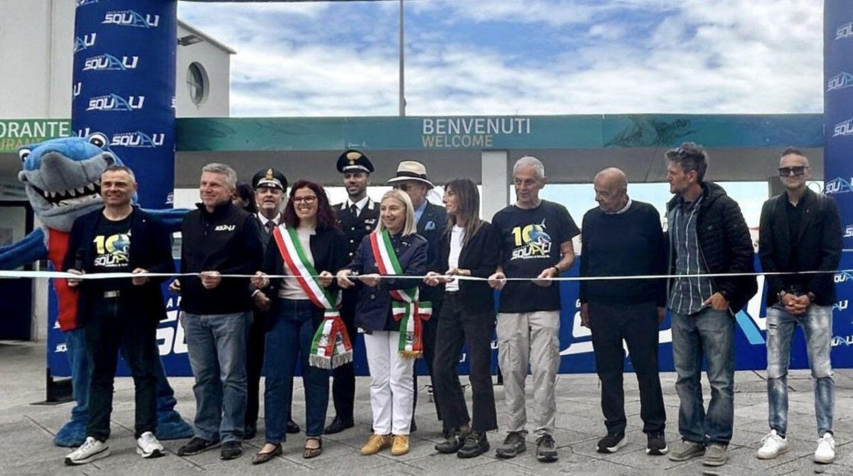 Taglio del nastro alla Shark Arena per i 10 anni della Granfondo Squali -