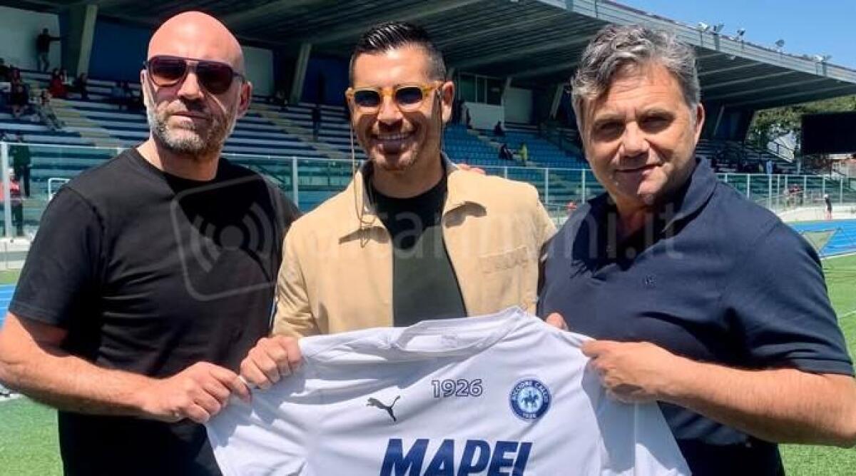 Calciomercato, il bomber Alex Ambrosini ritorna in Italia: accordo con il Riccione 1926 - 