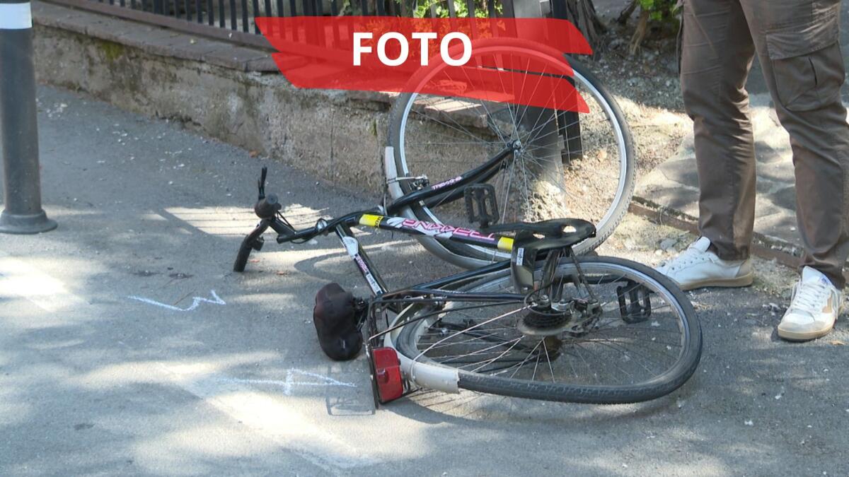 Rimini, finisce contro una Porsche: anziano ciclista ricoverato con l' eliambulanza - 