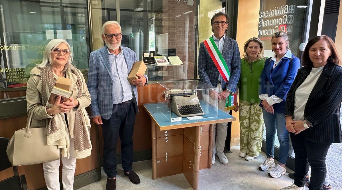 Ravegnani torna a Coriano: la sua macchina da scrivere ora è patrimonio della biblioteca -