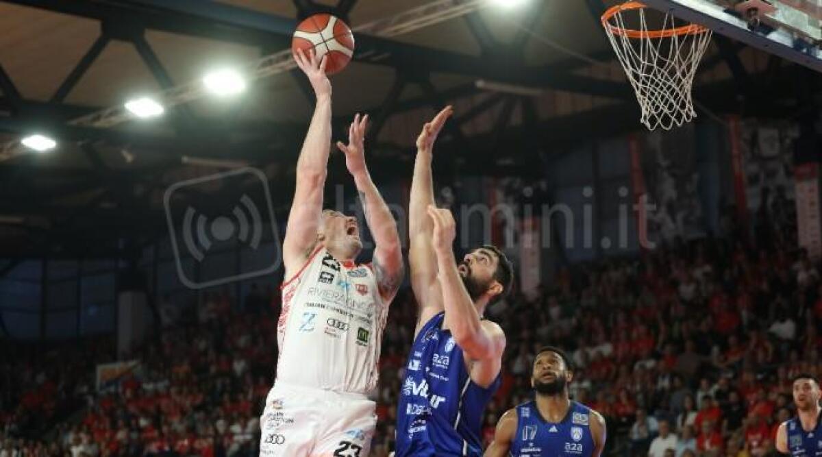 Basket A2, RivieraBanca elimina Valtur in gara5 (81-74). Ora semifinale con Forlì -