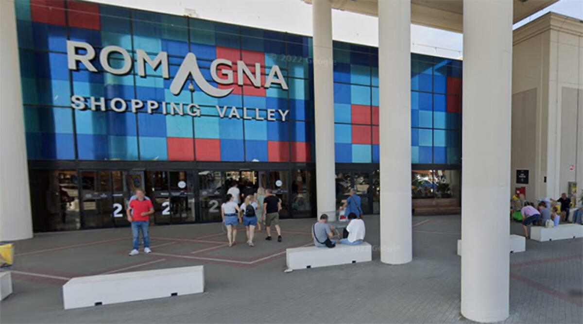 Savignano Mare, colpo da 100mila euro alla gioielleria del Romagna Shopping Valley - Romagna Shopping Valley