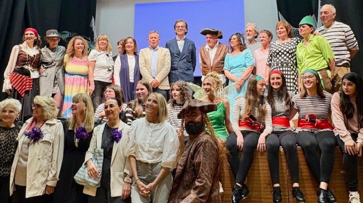 Solidarietà e spettacolo al Teatro CorTe di Coriano: grande successo per il musical Peter Pan -