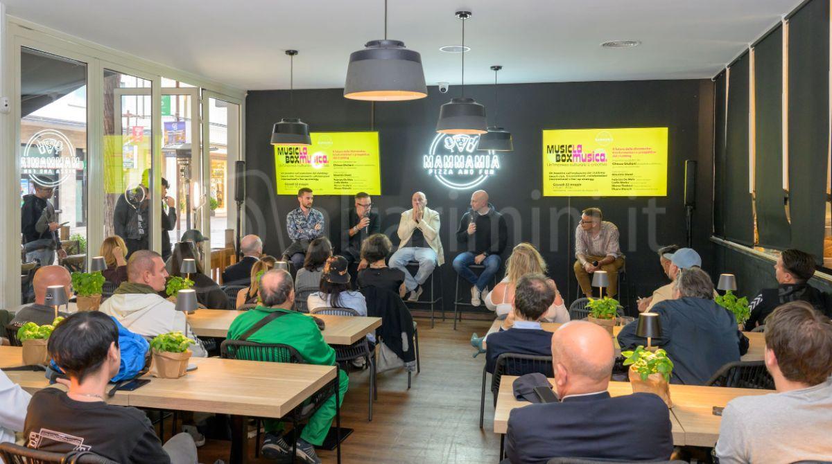 Musica, innovazione e nuove sfide: a Riccione si parla di trasformazioni nel mondo delle discoteche - Ph Casalboni