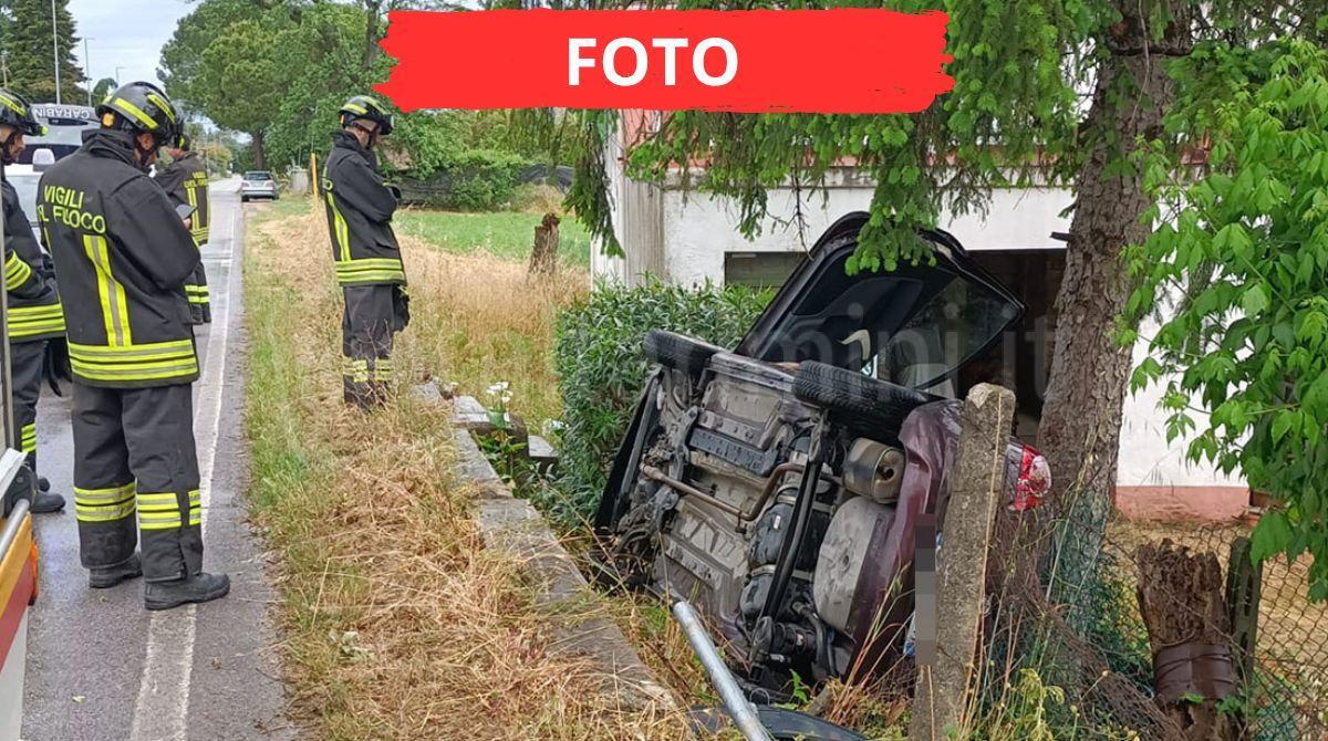 Perde il controllo del veicolo e si ribalta, donna elitrasportata d'urgenza in ospedale - Le immagini dell'incidente