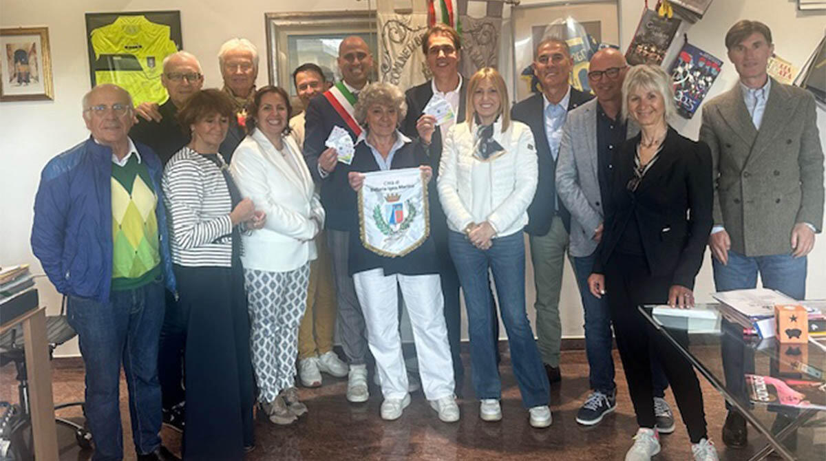 Lions dona buoni spesa per le famiglie in difficoltà di Bellaria Igea Marina -