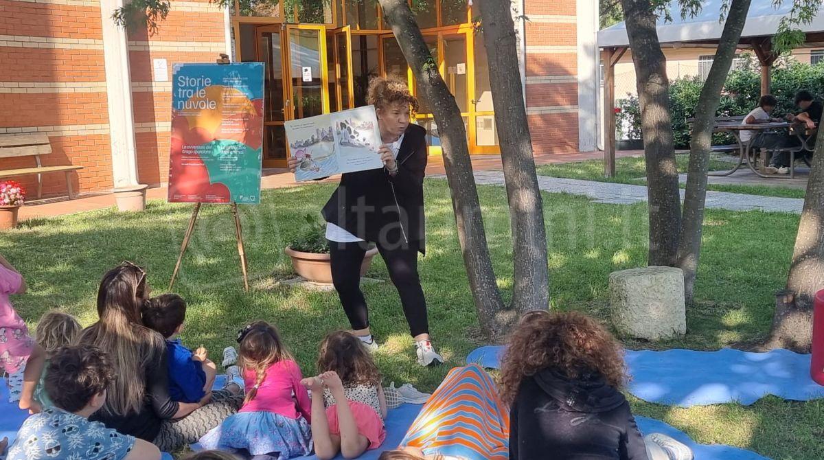 “Storie tra le nuvole”: a Riccione letture e laboratori per bambini ogni venerdì di maggio -