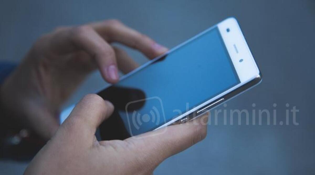 Santarcangelo, arriva il sistema di allerta sugli smartphone - problemi rete Tim