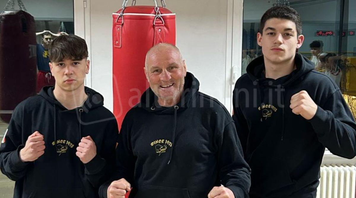 Un corso di autodifesa per donne con il maestro di boxe "Siluro" Scarpellini - Al centro Tiziano Scarpellini