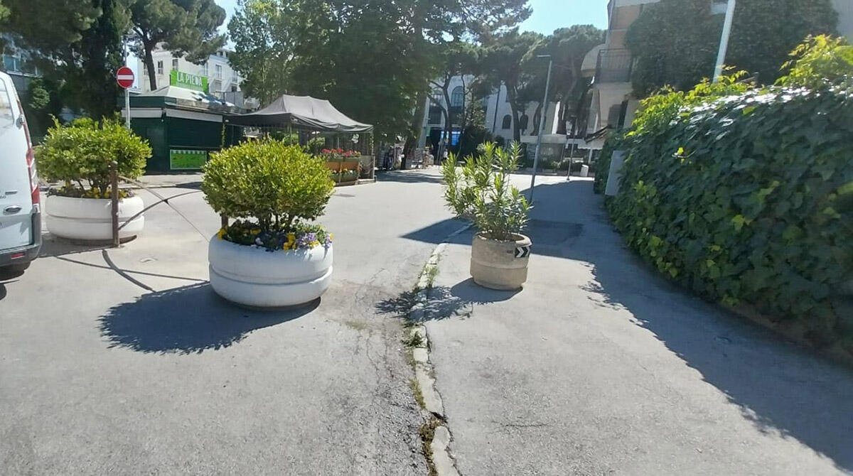 Viale Ceccarini più sicuro: al via dal 3 giugno il nuovo sistema di accesso con Pilomat - Varco viale dei Giardini viale Dante, Riccione