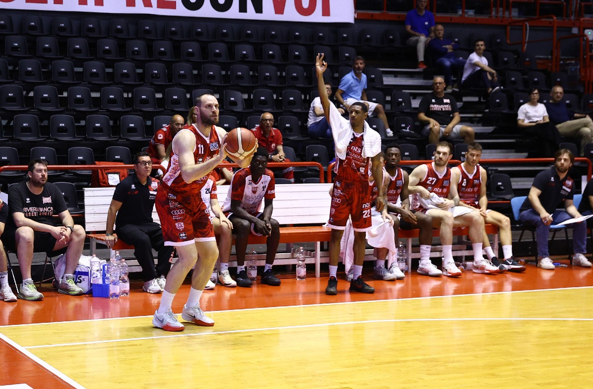 Basket A2, a RivieraBanca anche gara4 con Forlì (64-76): è in finale - Foto Massimo Nazzaro