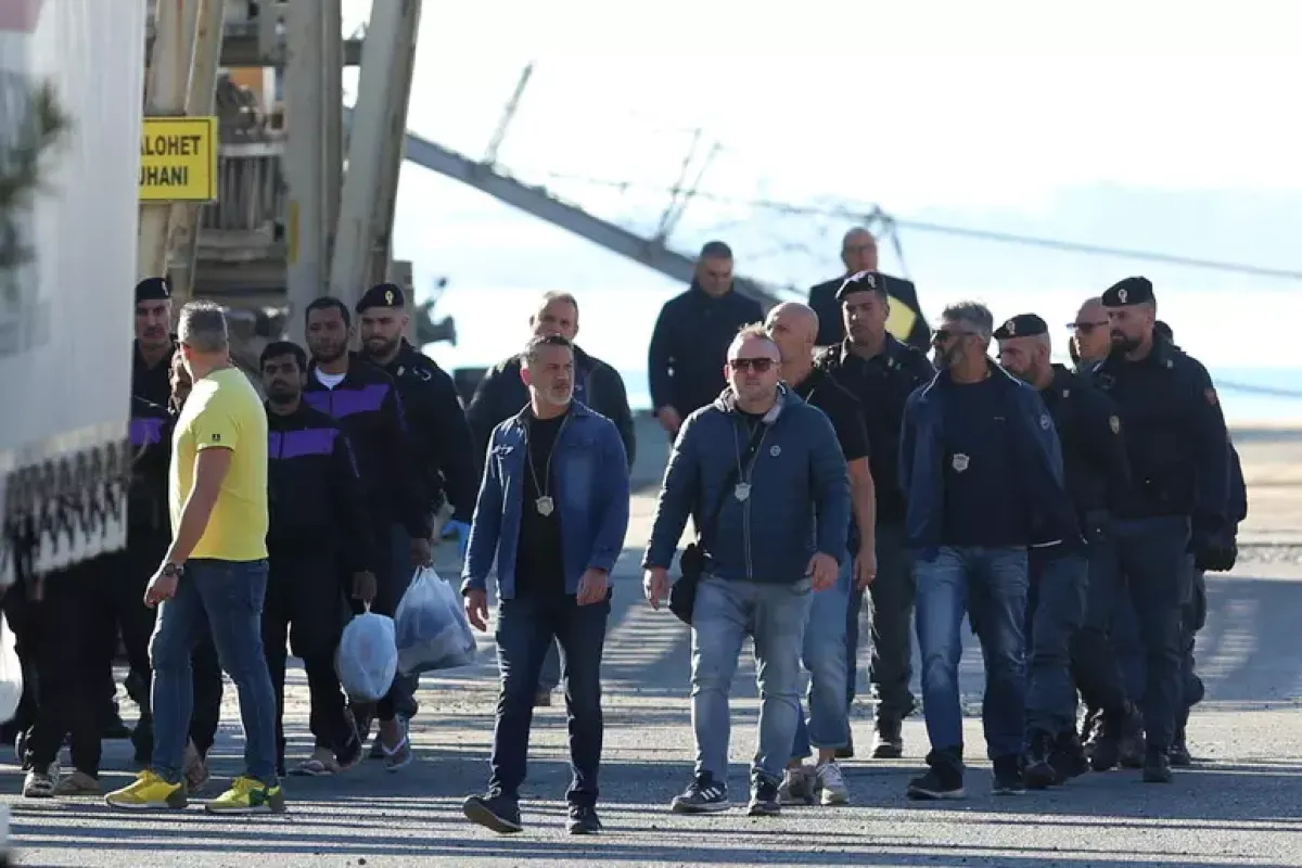Corte Ue: accompagnare un minore non è favoreggiamento dell’immigrazione - © Ansa