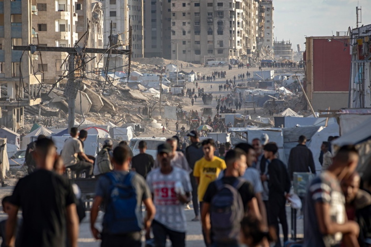 Israele apre il fuoco su una folla in attesa di aiuti a Rafah: almeno 27 morti - © Ansa