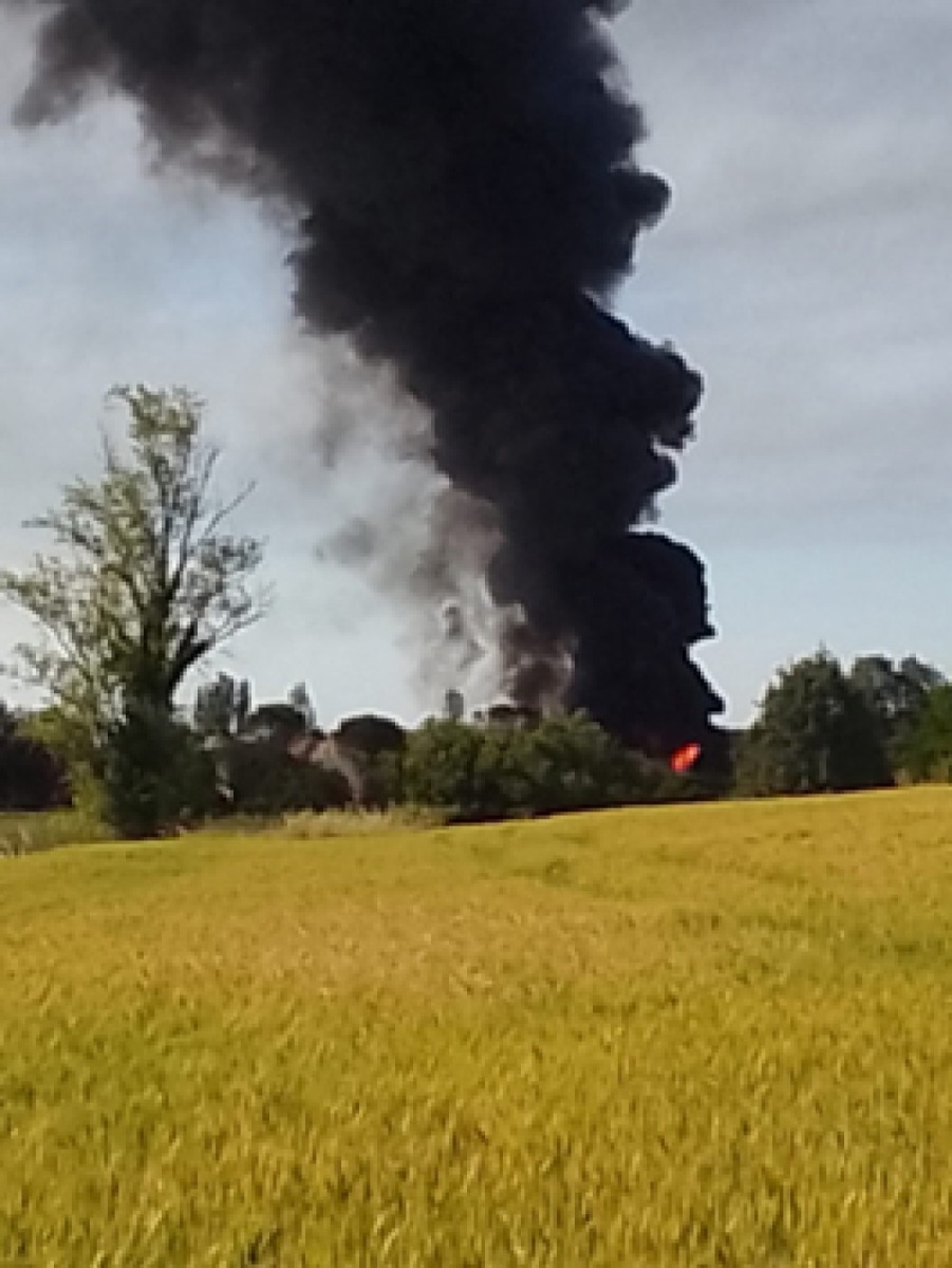 Incendio a Raibano, cresce la preoccupazione tra cittadini e ambientalisti -