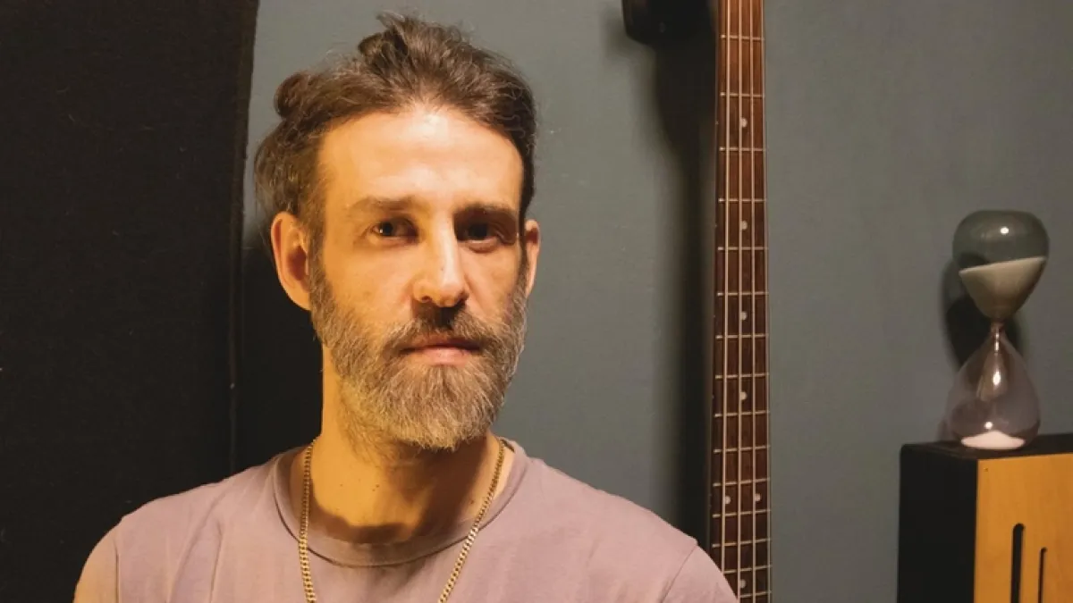 Addio a Manuel Fogliata, icona della techno e dj riminese, scomparso a soli 46 anni - Manuel Fogliata, il deejay riminese lascia un segno indelebile nella musica elettronica
