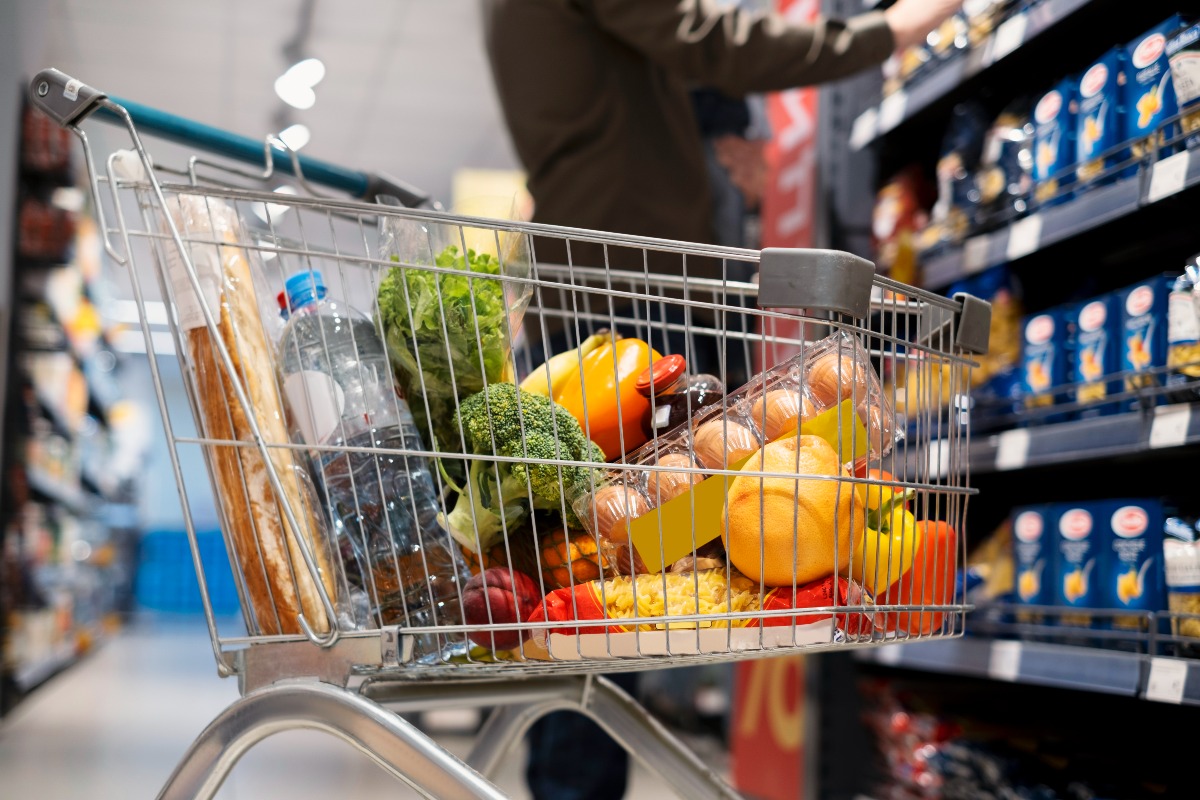 Vendite in aumento ad aprile: +0,7% sul mese, +3,7% sull’anno - 