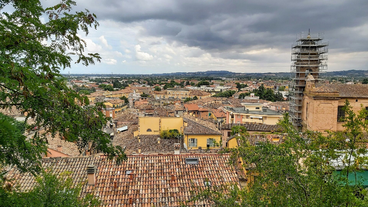 La città romagnola che ti cattura senza che tu te ne accorga | Svelato il borgo che incanta i turisti - Foto: Luciobocchi/Wikipedia