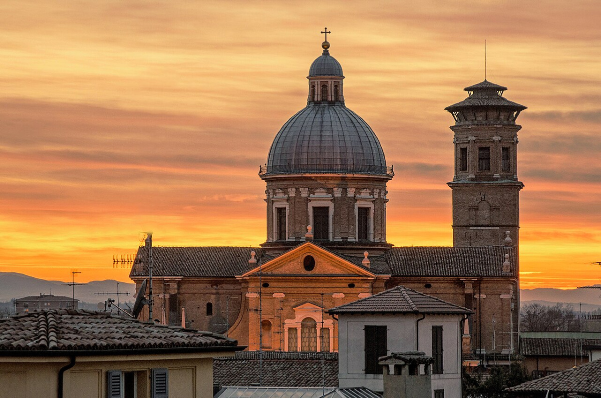 La Basilica della Ghiara di Reggio Emilia nasconde una vicenda straordinaria | Il santuario che cambiò la storia di un’intera città - Foto: PhotoVim/Wikipedia