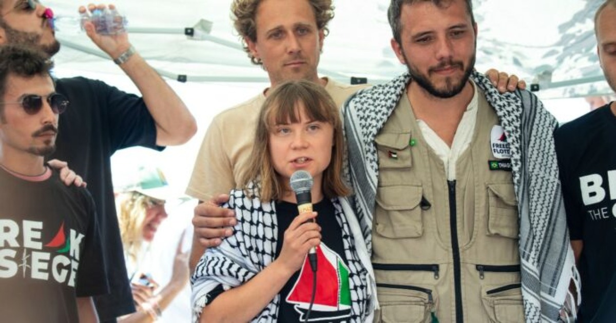 Israele ordina all'Idf di fermare la flottiglia diretta a Gaza -