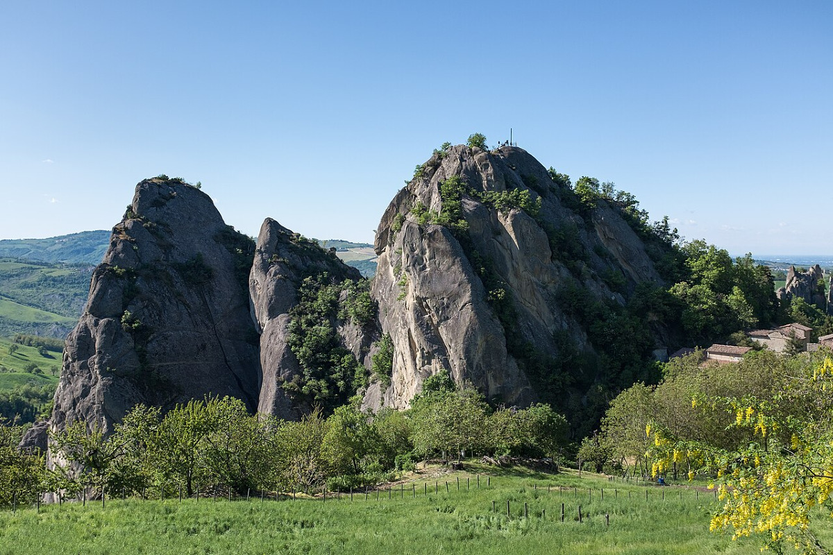 Un'arcana forza che ha plasmato la terra | Le guglie di Roccamalatina nascondono qualcosa di inimmaginabile - Foto: Giorgio Galeotti/Wikipedia