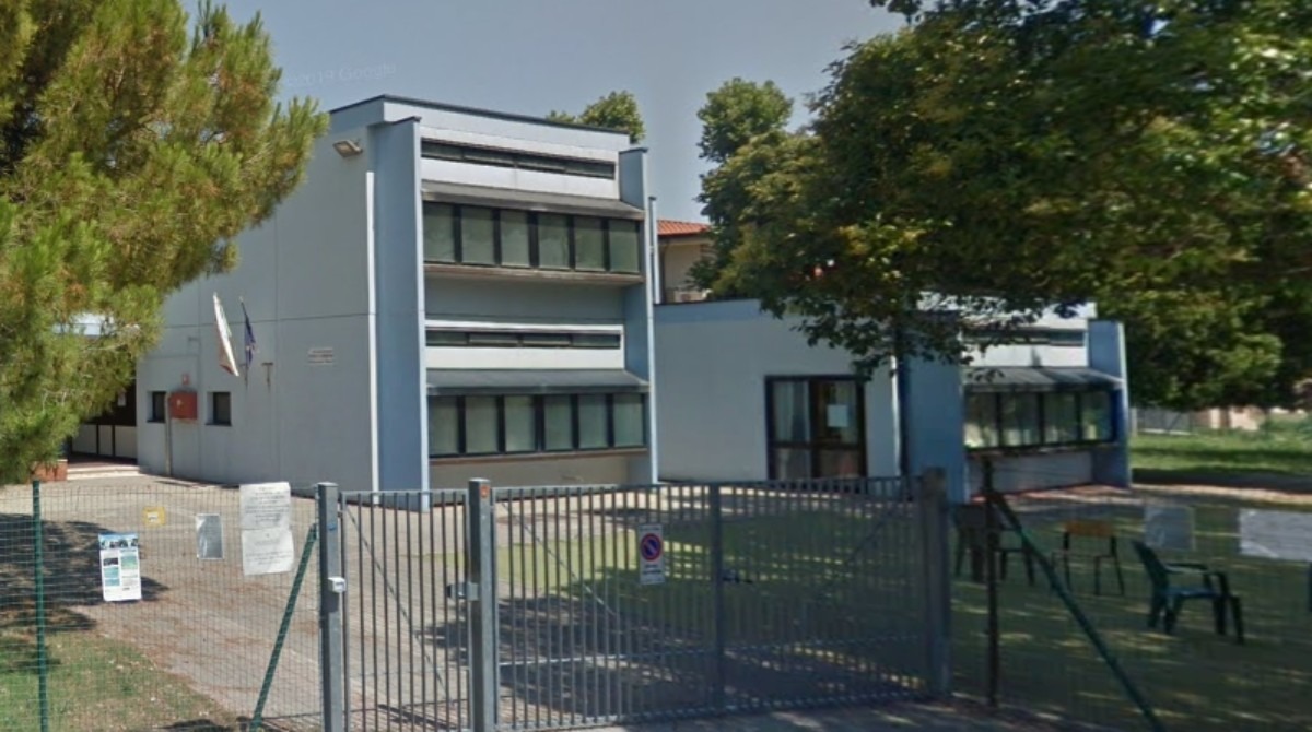 Cantieri estivi nelle scuole di Rimini: 9 interventi entro l'inizio dell'anno scolastico - La scuola primaria "Boschetti Alberti"