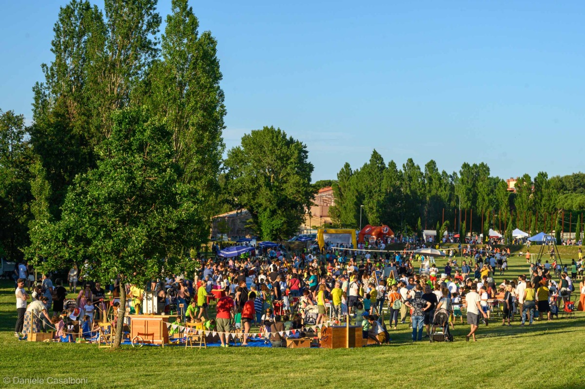Famiglie protagoniste al Parco della Resistenza: tra giochi, storie e sostenibilità a Riccione - Ph Casalboni