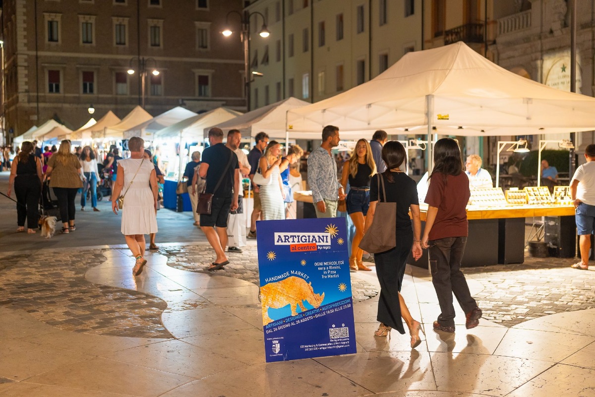 Rimini, con l'estate tornano i mercatini: ecco tutti gli appuntamenti - Artigiani al Centro