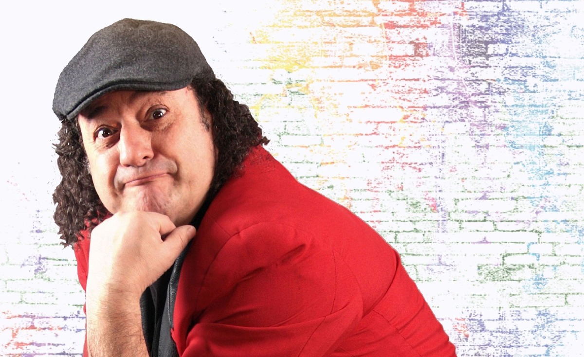 A Viserba il cabaret d'estate con Roberto De Marchi - 