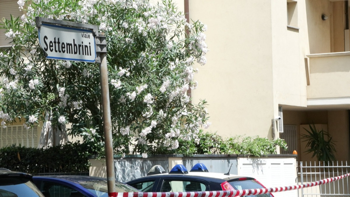 Giallo sulla morte della 55enne investita, indagini in corso. Il cordoglio della sindaca -