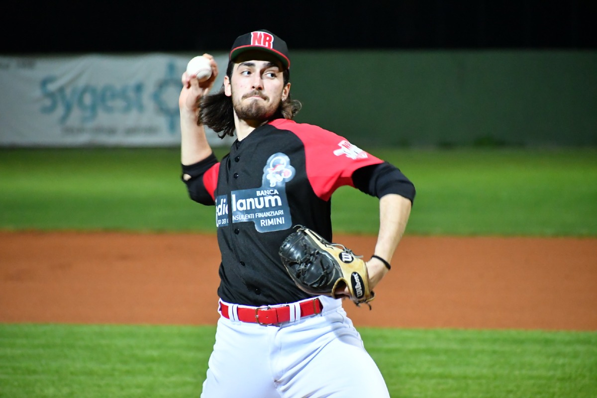Baseball: New Rimini è poco cinica, Modena fa sua garauno (2-1) - Il lanciatore Gianluca Tognacci