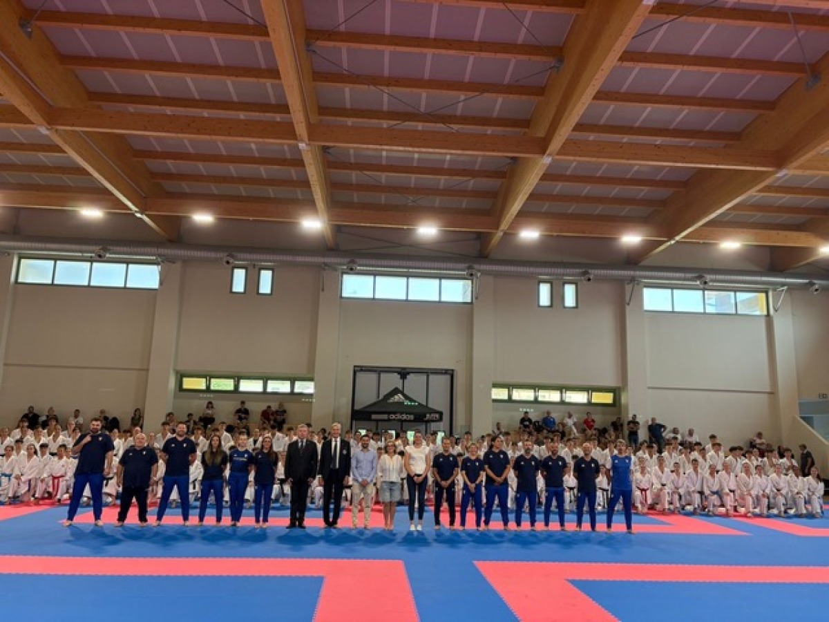 Riccione capitale del karate giovanile: successo per il seminario nazionale -