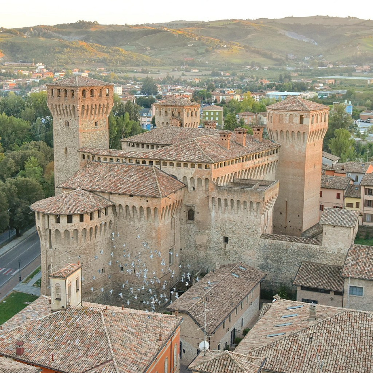 Quando la storia ti guarda negli occhi | La Rocca di Vignola e la sua misteriosa vicenda - Foto: Mauro Ricc/Wikipedia