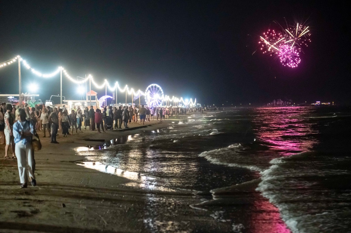 La Romagna si colora di rosa: arriva il Capodanno dell’estate -