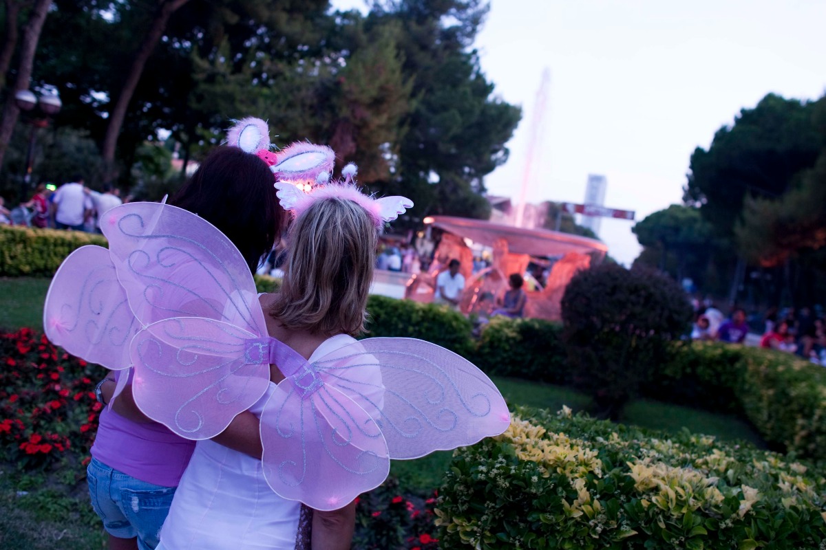 Notte Rosa in arrivo a Rimini: scattano i divieti e le modifiche alla viabilità - 