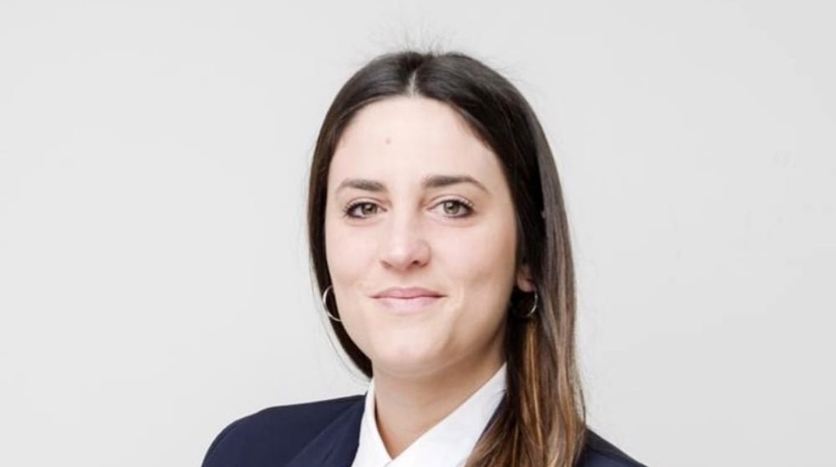Santarcangelo: la consigliera Alice Parma racconta la sua storia al videopodcast "Question Time. Otto minuti con i consiglieri regionali" -