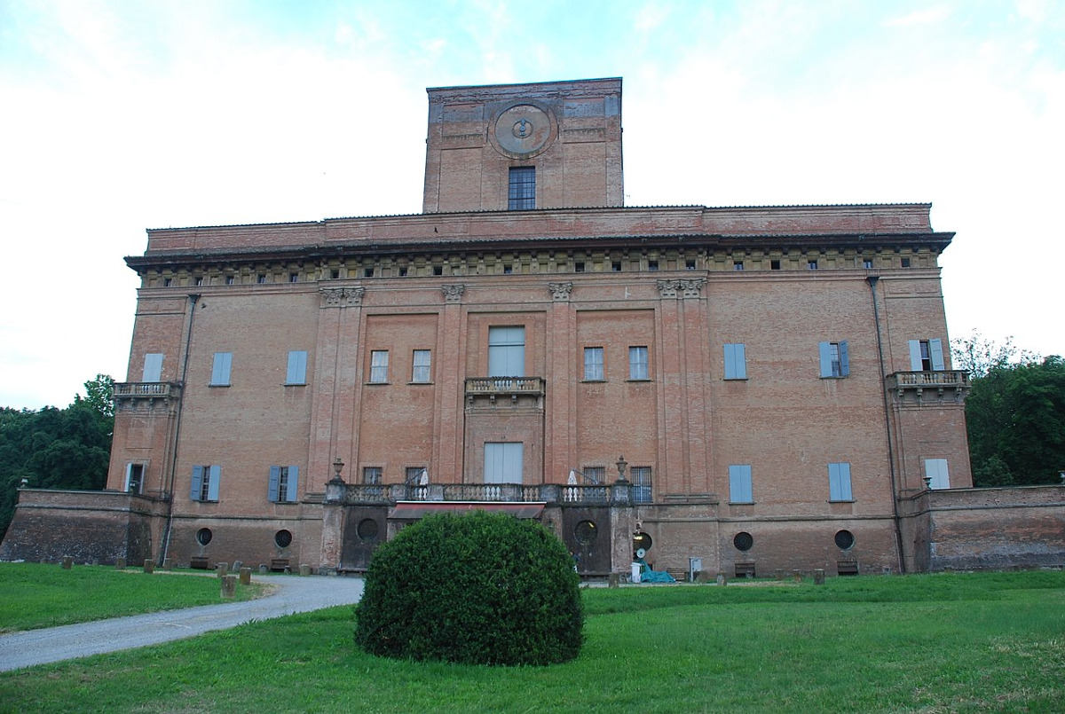 Ciò che si cela dietro la facciata | Palazzo Albergati e il suo legame con la Bologna che non conosci - Foto: MarkPagl/Wikipedia