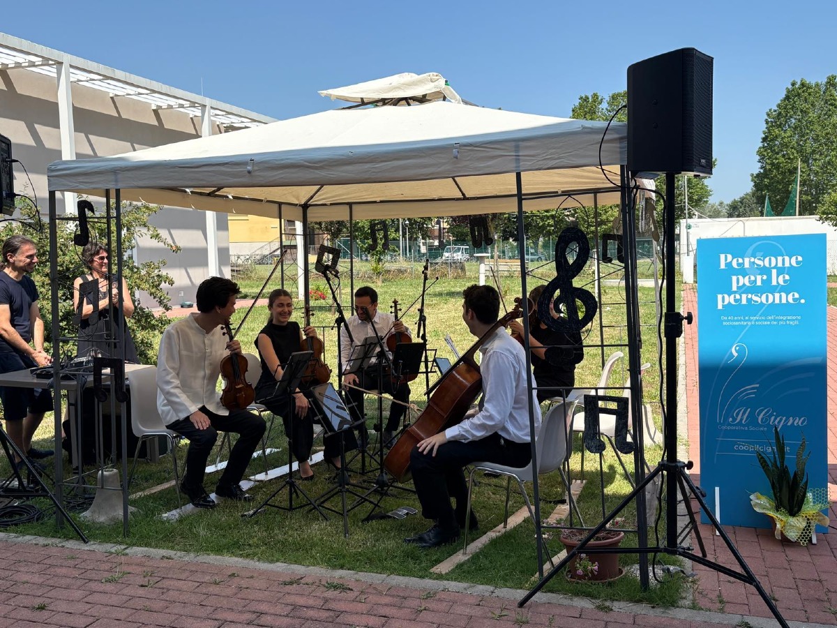 “Musica senza Barriere” unisce generazioni: concerto alla CRA La Meridiana 2 di Bellaria -