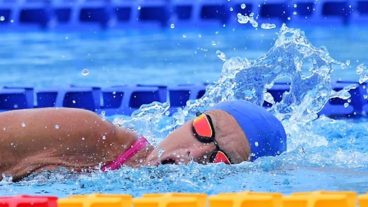 Nuoto Master 2025: record storico di presenze a Riccione, dai 25 ai 96 anni in vasca - 