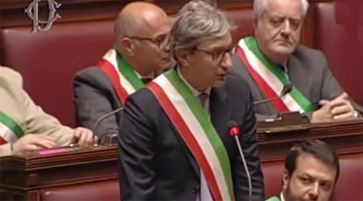 Alta Velocità Adriatica, Gnassi accusa il Governo: “Fondi sottratti, progetto a rischio" - Andrea Gnassi