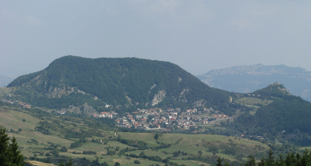Un passato misterioso prende forma | Montecopiolo nasconde un trascorso che non ti aspetti - Foto: Toni Pecoraro/Wikipedia