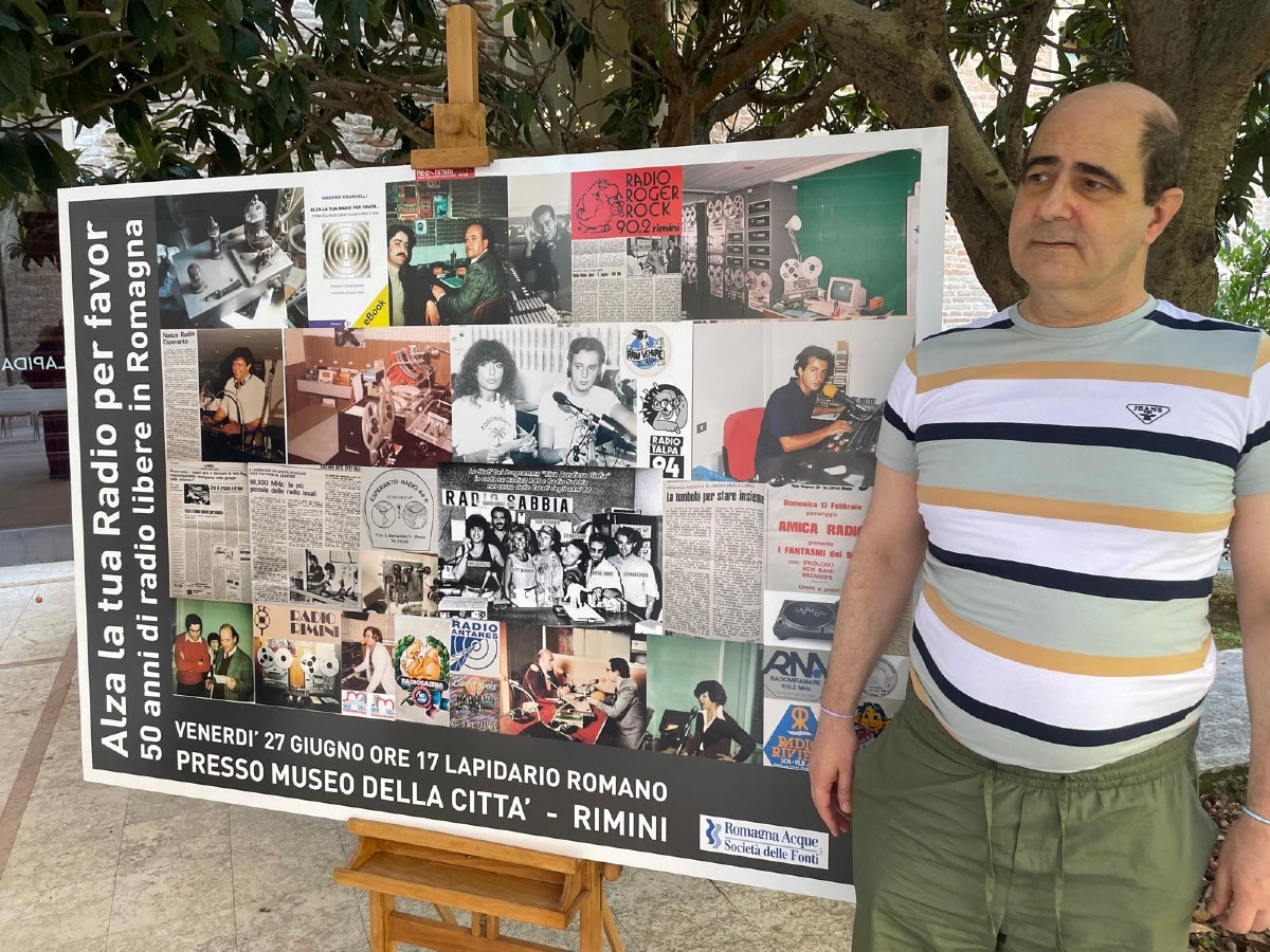 L’epopea delle radio libere rivive nel libro di Massimo Emanuelli: a Rimini si radunano gli storici speaker - Massimo Emanuelli
