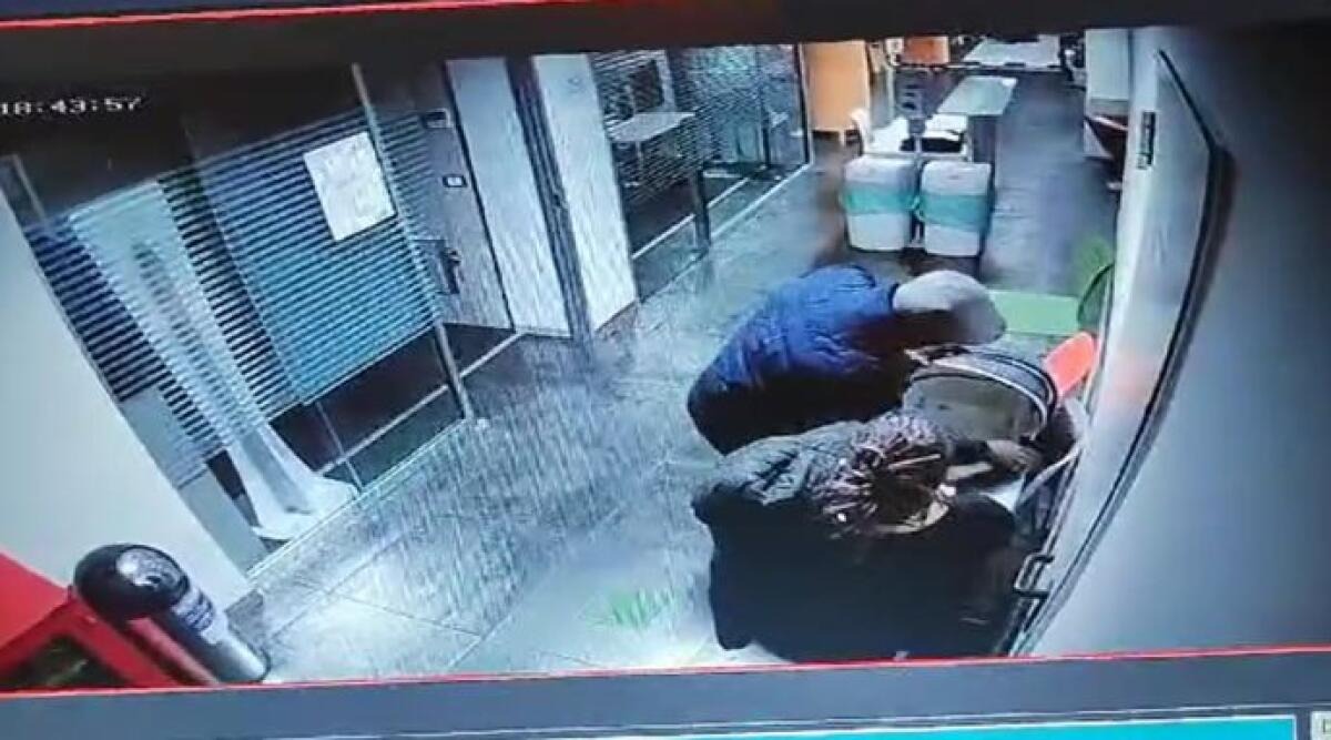 Neonata rapita a Cosenza, chiesto il processo per la donna che si finse infermiera -