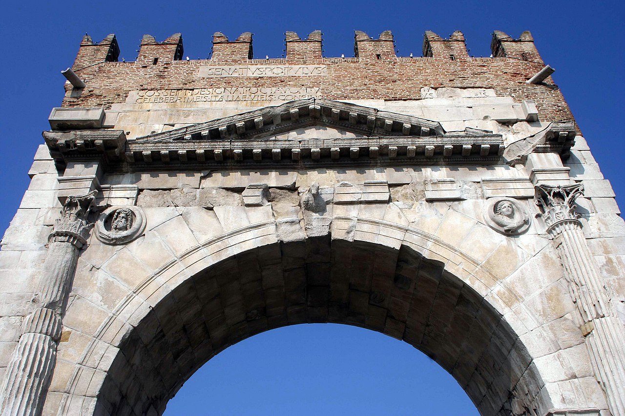 Vista dell'arco