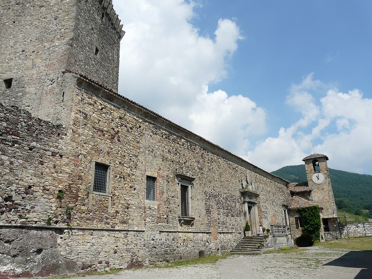 Piazza del castello