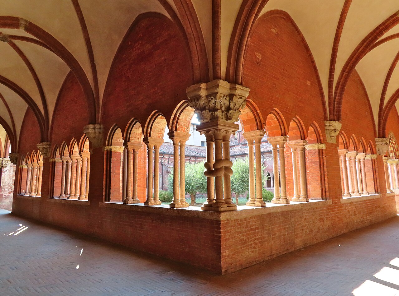 Angolo sud est del chiostro