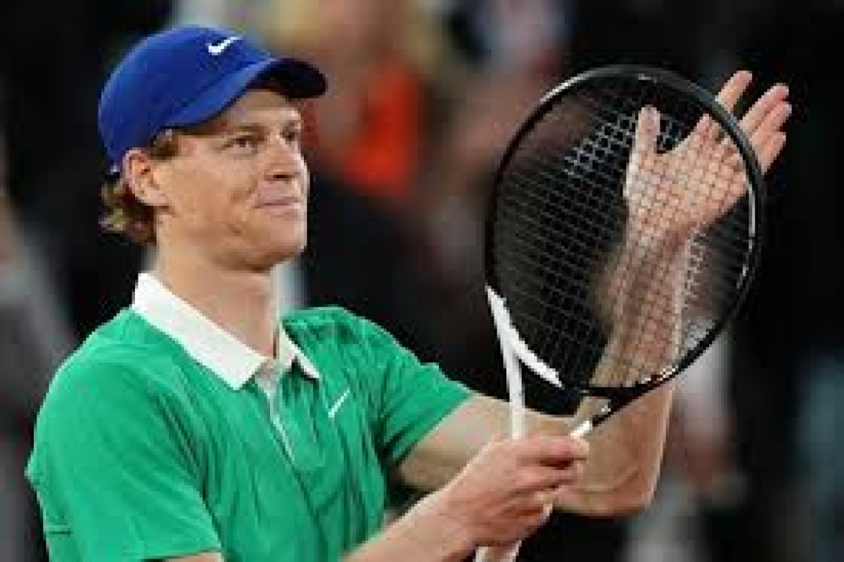 Sinner parte forte a Wimbledon: avanti anche Sonego e Cocciaretto - 