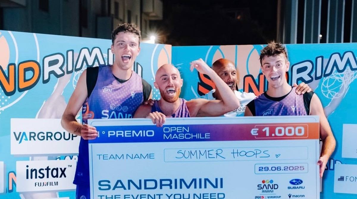 Più di 400 atleti e 26.650 euro donati: si conclude con grande successo "SandRimini" - Podio Basket Open