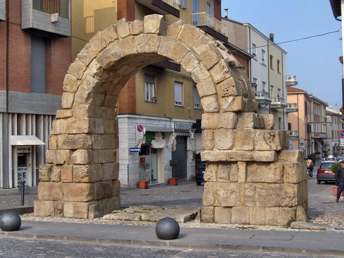 Un capitolo della storia di Rimini poco conosciuto: le fortificazioni che hanno sorpreso tutti - Foto: Georges Jansoone (JoJan)/Wikipedia
